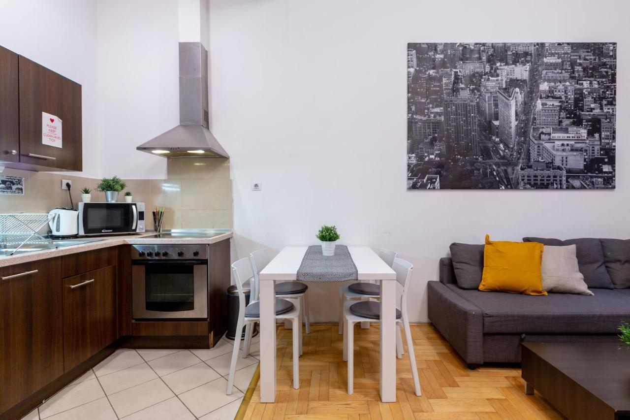 Dowtown Home In The Gozsdu Garden 布达佩斯 外观 照片