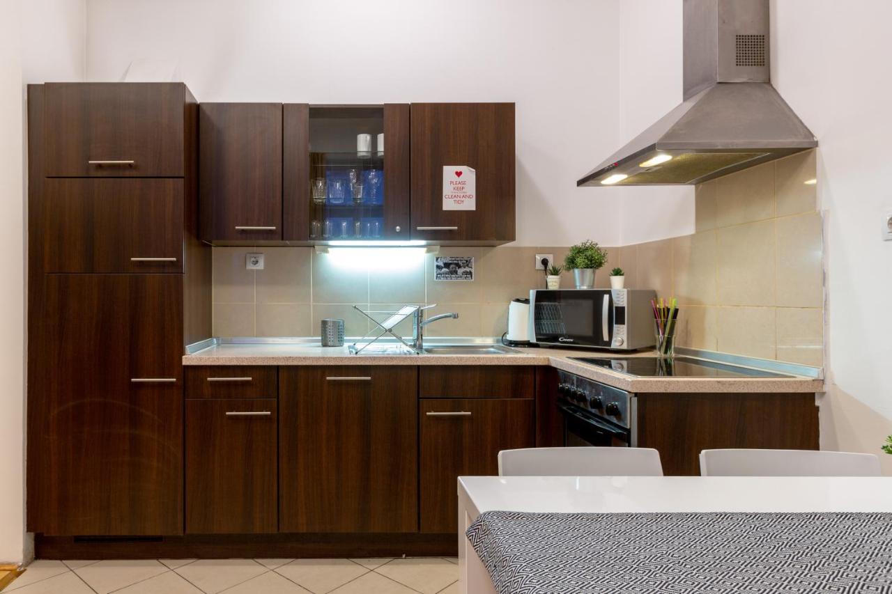 Dowtown Home In The Gozsdu Garden 布达佩斯 外观 照片
