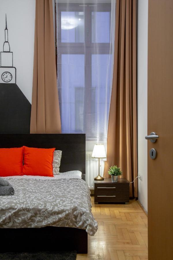 Dowtown Home In The Gozsdu Garden 布达佩斯 外观 照片